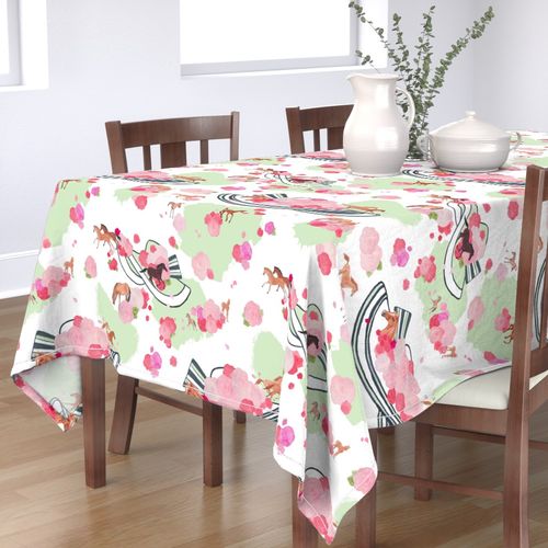 HOME_GOOD_RECTANGULAR_TABLE_CLOTH