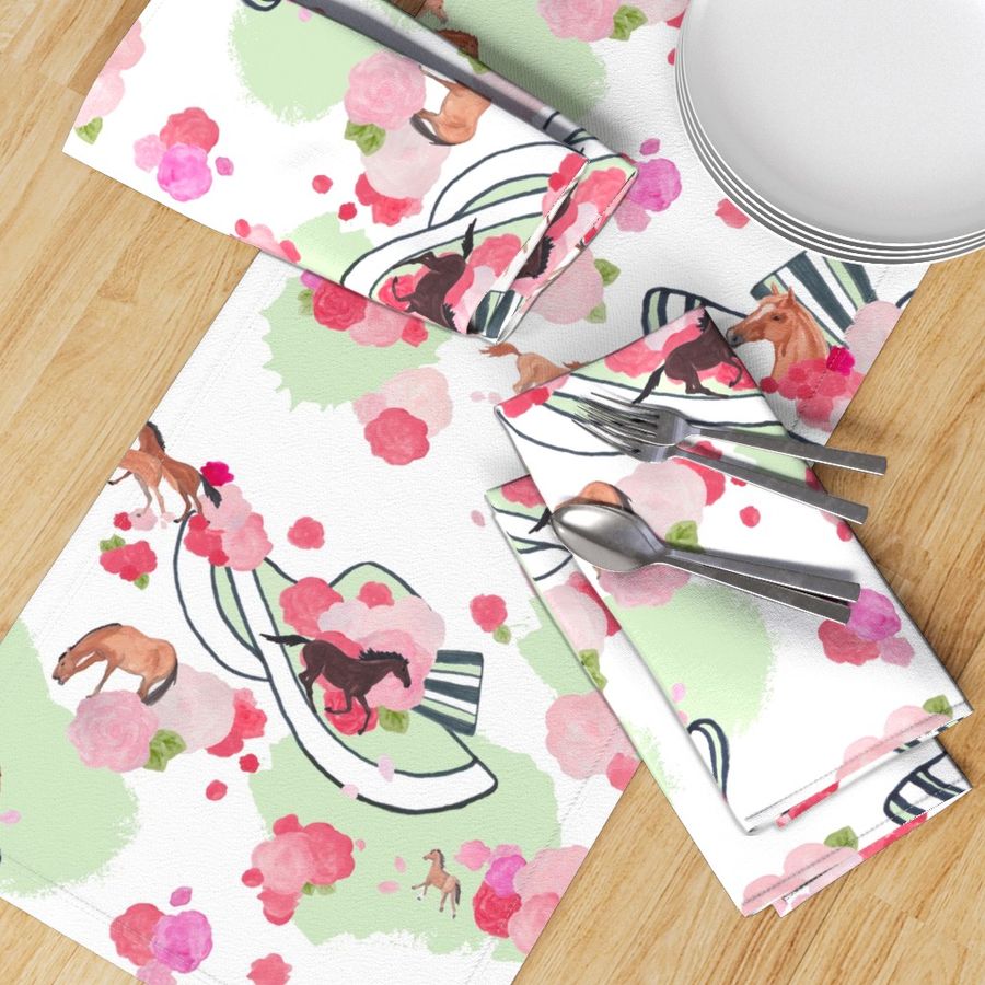 HOME_GOOD_TABLE_RUNNER