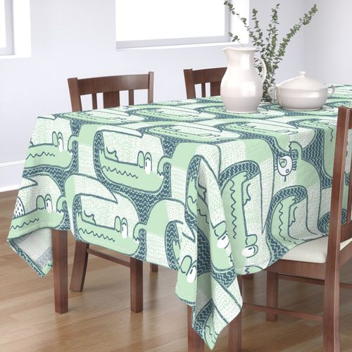 HOME_GOOD_RECTANGULAR_TABLE_CLOTH