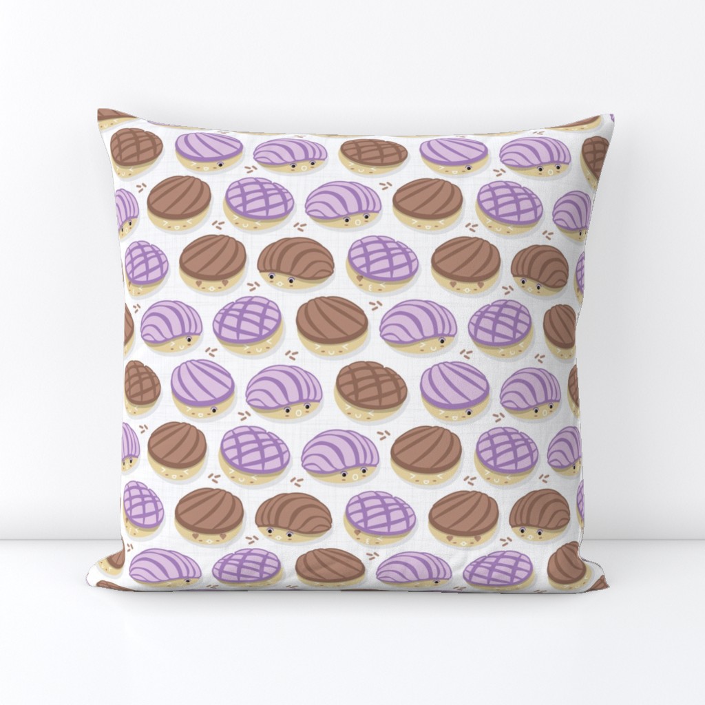 Small scale // Kawaii Mexican conchas // white background violet & brown shells