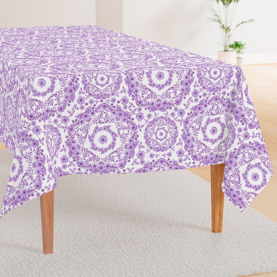 HOME_GOOD_RECTANGULAR_TABLE_CLOTH