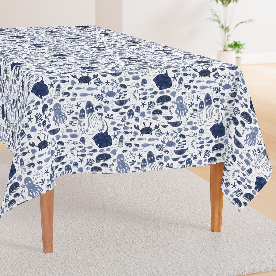 HOME_GOOD_RECTANGULAR_TABLE_CLOTH