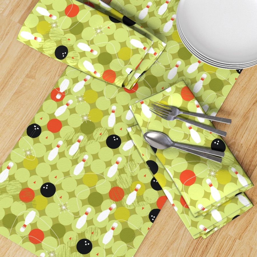 HOME_GOOD_TABLE_RUNNER