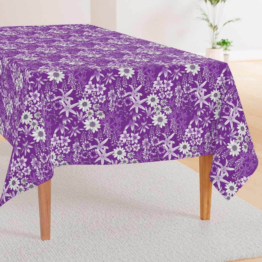 HOME_GOOD_RECTANGULAR_TABLE_CLOTH