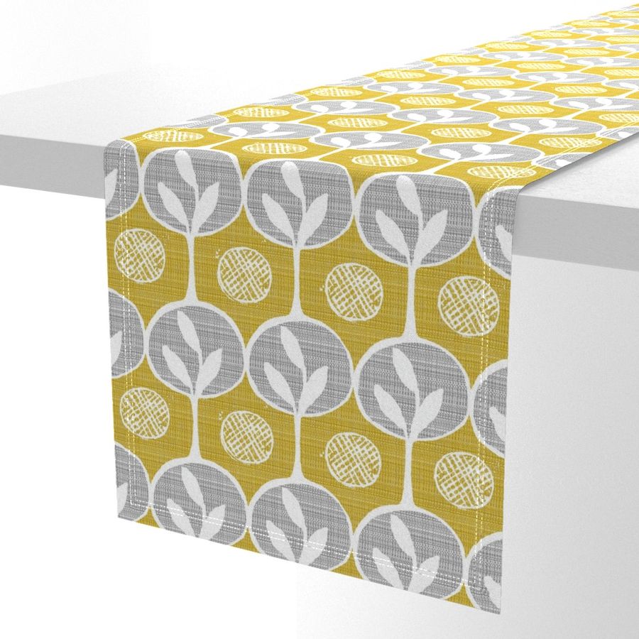 HOME_GOOD_TABLE_RUNNER