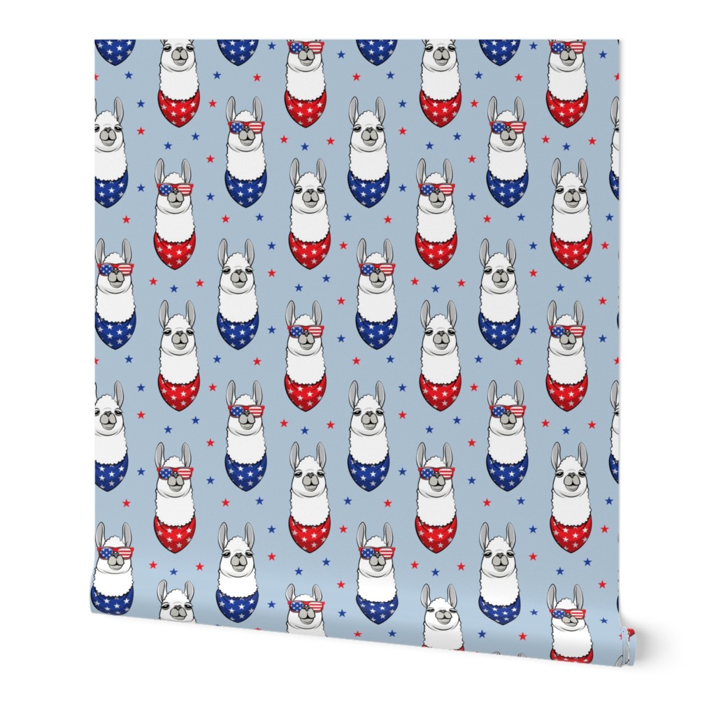 patriotic llamas on blue 2 with stars