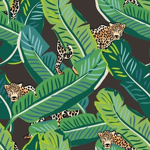 8" Cheetah & Tropical Leaves - Dark Brown