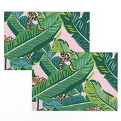 21" Cheetah & Tropical Leaves - Pink