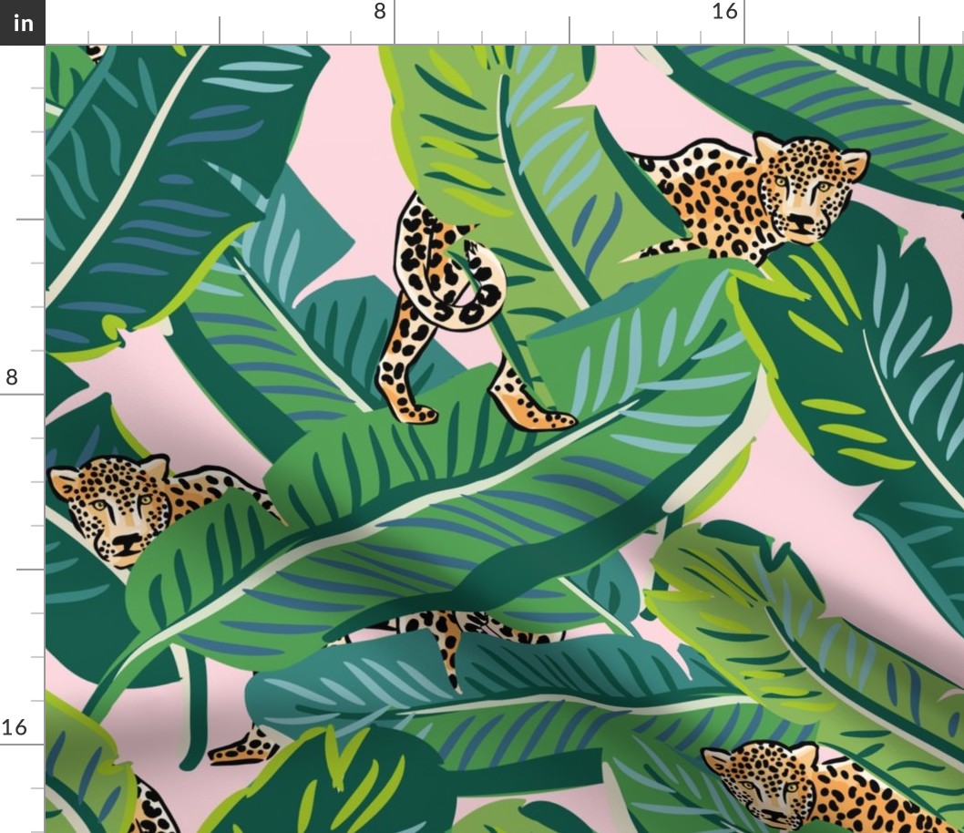 21" Cheetah & Tropical Leaves - Pink