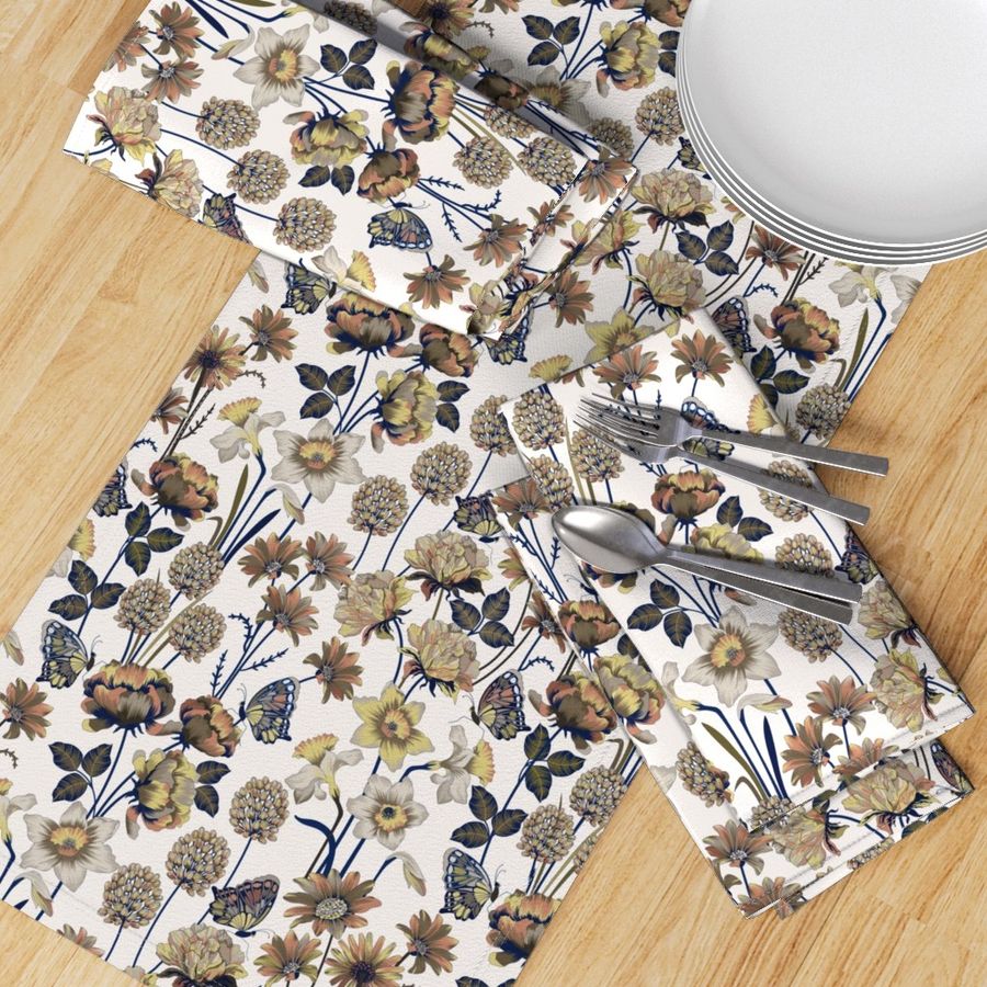 HOME_GOOD_TABLE_RUNNER