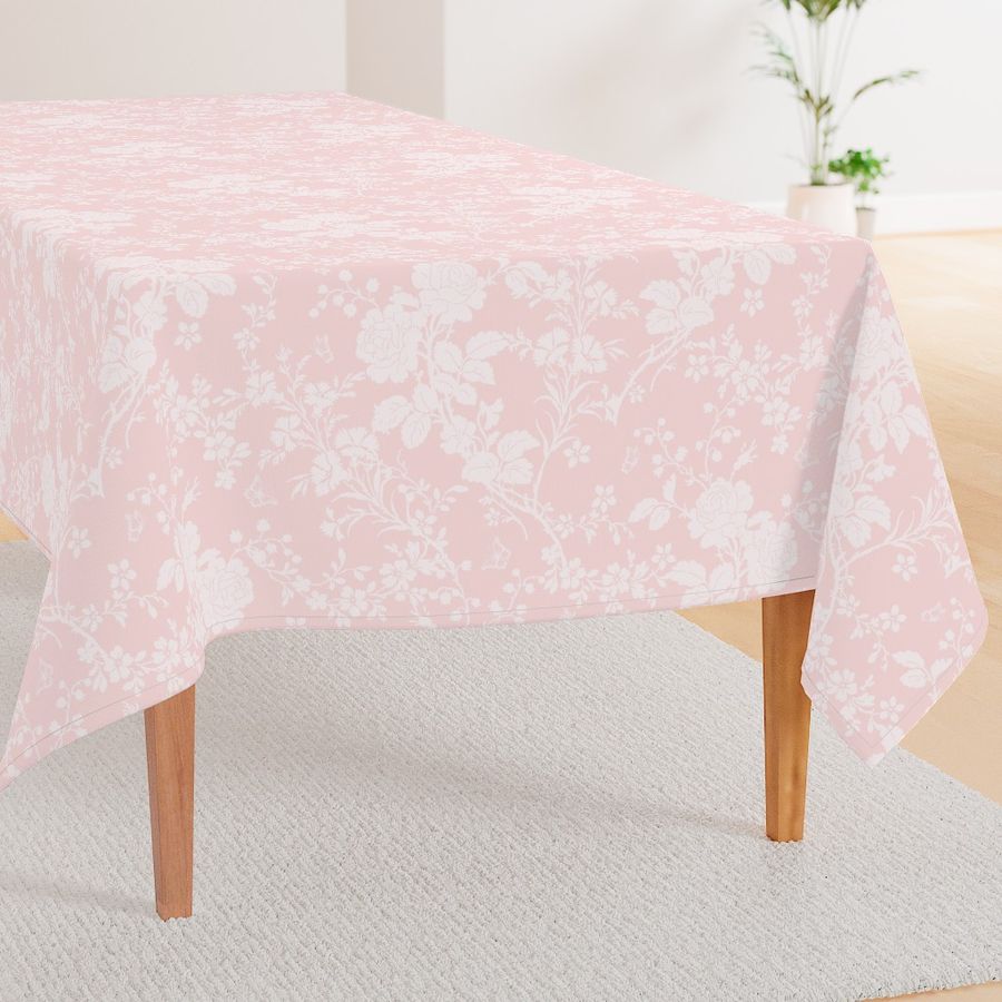 HOME_GOOD_RECTANGULAR_TABLE_CLOTH