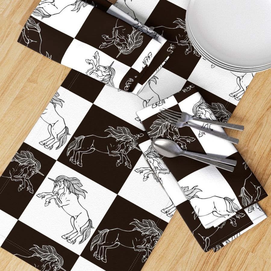 HOME_GOOD_TABLE_RUNNER