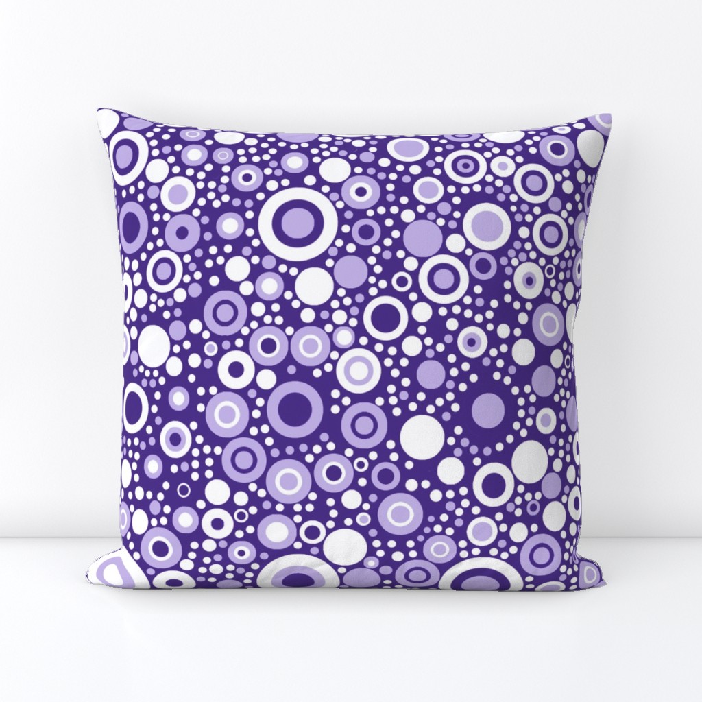 Ultraviolet Spotty Dotty