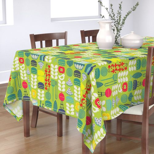 HOME_GOOD_RECTANGULAR_TABLE_CLOTH