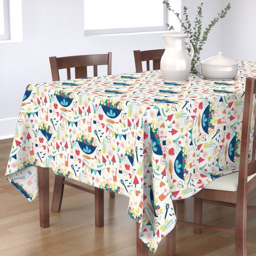 HOME_GOOD_RECTANGULAR_TABLE_CLOTH