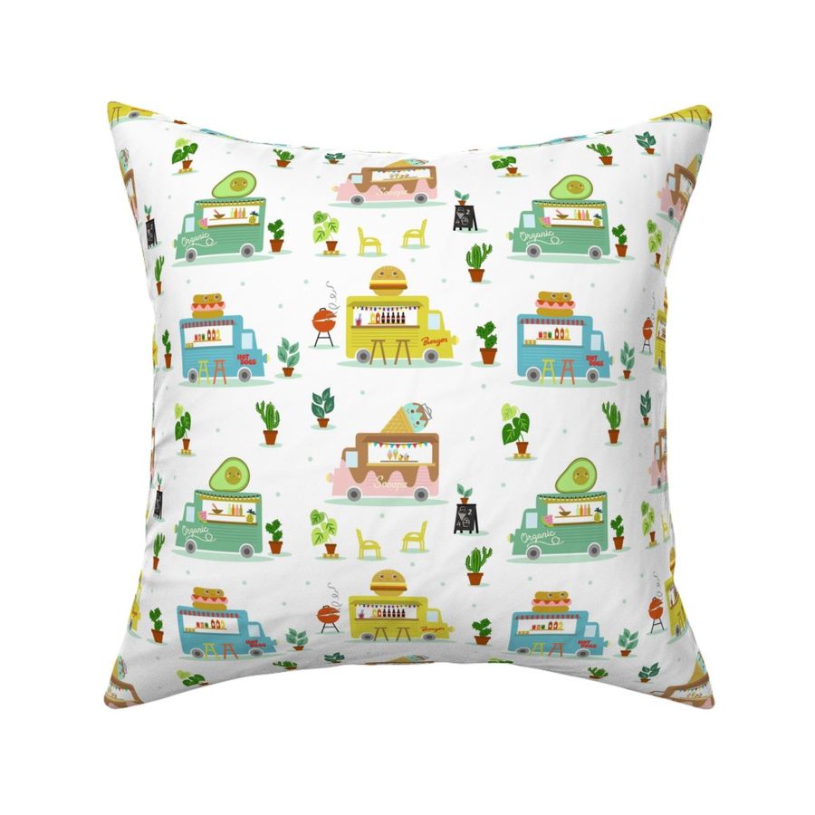 HOME_GOOD_SQUARE_THROW_PILLOW