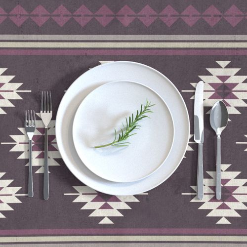 HOME_GOOD_RECTANGULAR_TABLE_CLOTH