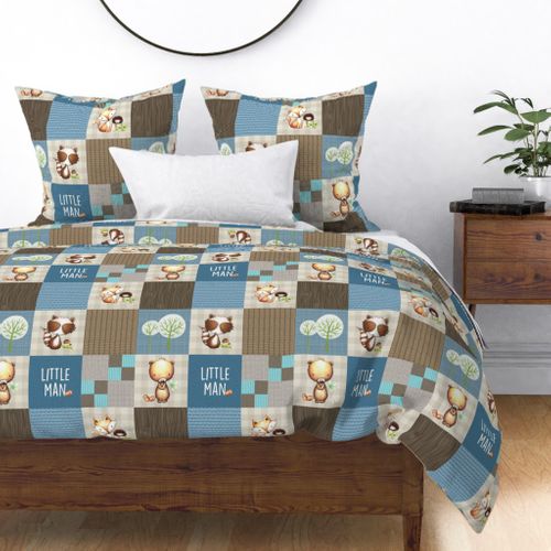 Bear in The Mountains Aztec Patterned Quilt Woodland Bedroom Decor