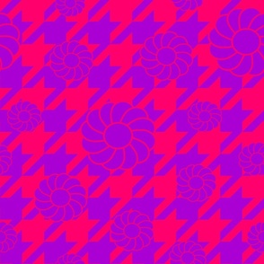 Kitsch Dogstooth Fashion Fabric, Hippy Chic Purple Pink Flowers Houndstooth Check, Modern 1970s Vintage Floral Pattern Clash Pink and Purple, Retro Glam fashion Vibe, Crazy Maximalist Hounsdtooth Check, Funky Groovy Psychedelic Clashing Pink Purple Colors