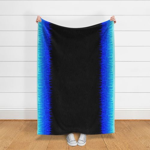 HOME_GOOD_THROW_BLANKET