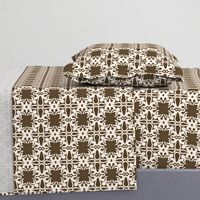 Raina, Quatrefoil, Brown and Cream, Medium