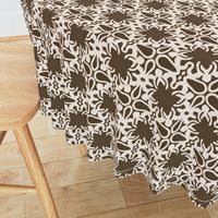 Raina, Quatrefoil, Brown and Cream, Medium