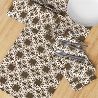 Raina, Quatrefoil, Brown and Cream, Medium