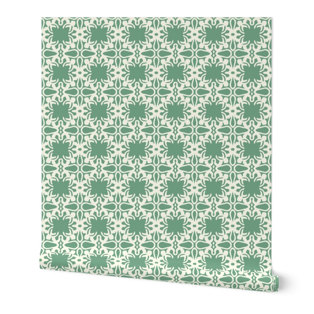 Raina, Quatrefoil, Green and Cream, Medium