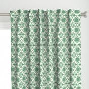 Raina, Quatrefoil, Green and Cream, Medium