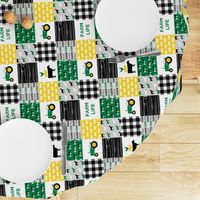 (3" small scale) farm life - wholecloth green, custom yellow, and black - woodgrain (90)