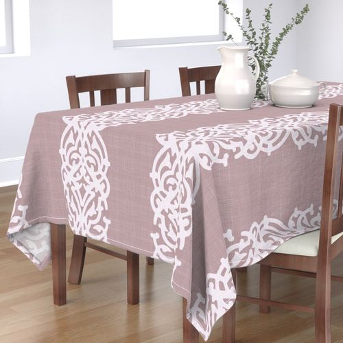 HOME_GOOD_RECTANGULAR_TABLE_CLOTH