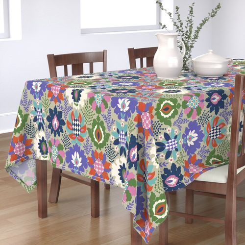 HOME_GOOD_RECTANGULAR_TABLE_CLOTH