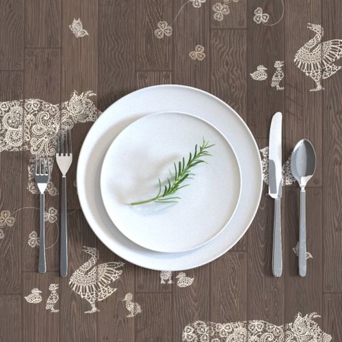 HOME_GOOD_RECTANGULAR_TABLE_CLOTH