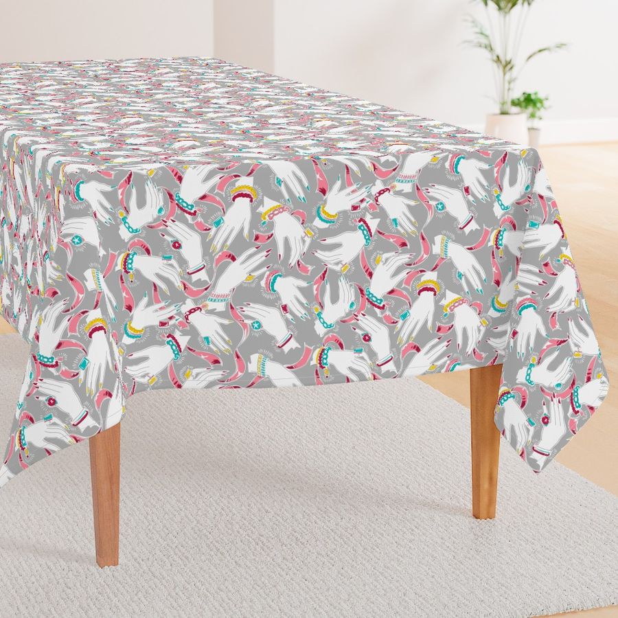 HOME_GOOD_RECTANGULAR_TABLE_CLOTH