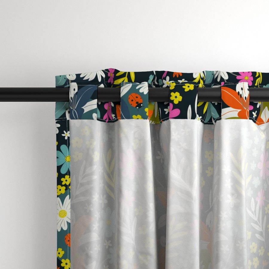 HOME_GOOD_CURTAIN_PANEL