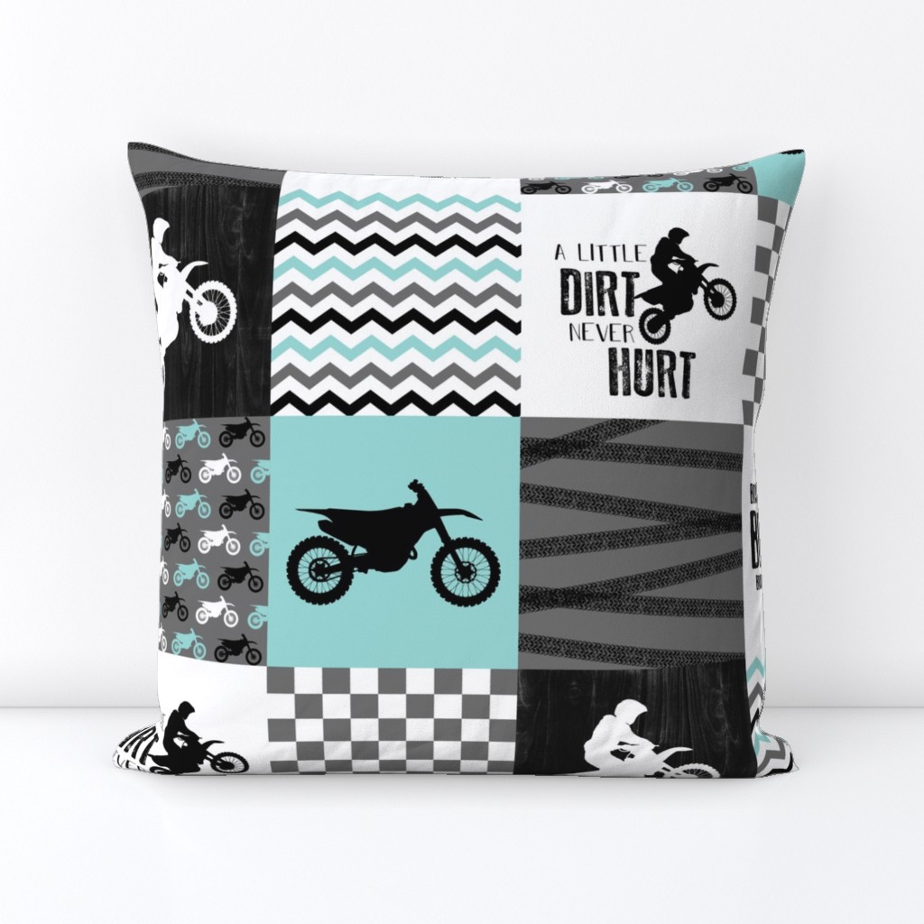 Motocross//A little dirt never hurt - wholecloth Cheater Quilt - Aqua