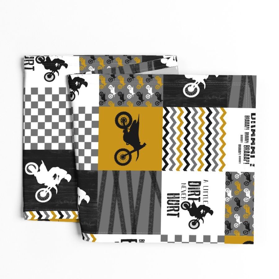 Motocross//A little dirt never hurt - Wholecloth Cheater quilt - Mustard