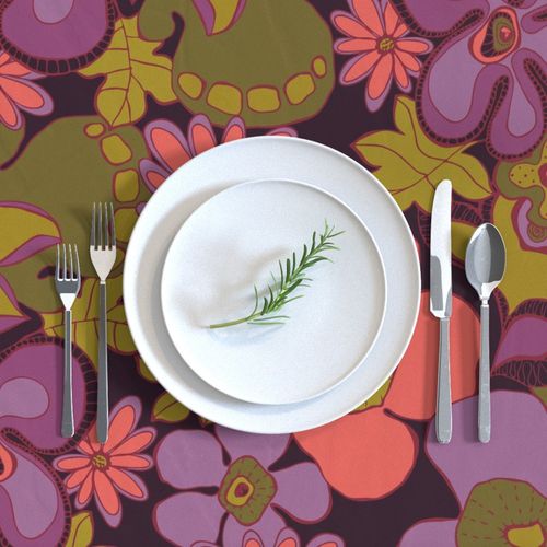 HOME_GOOD_RECTANGULAR_TABLE_CLOTH