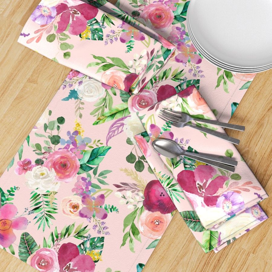 HOME_GOOD_TABLE_RUNNER