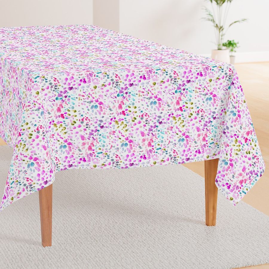 HOME_GOOD_RECTANGULAR_TABLE_CLOTH