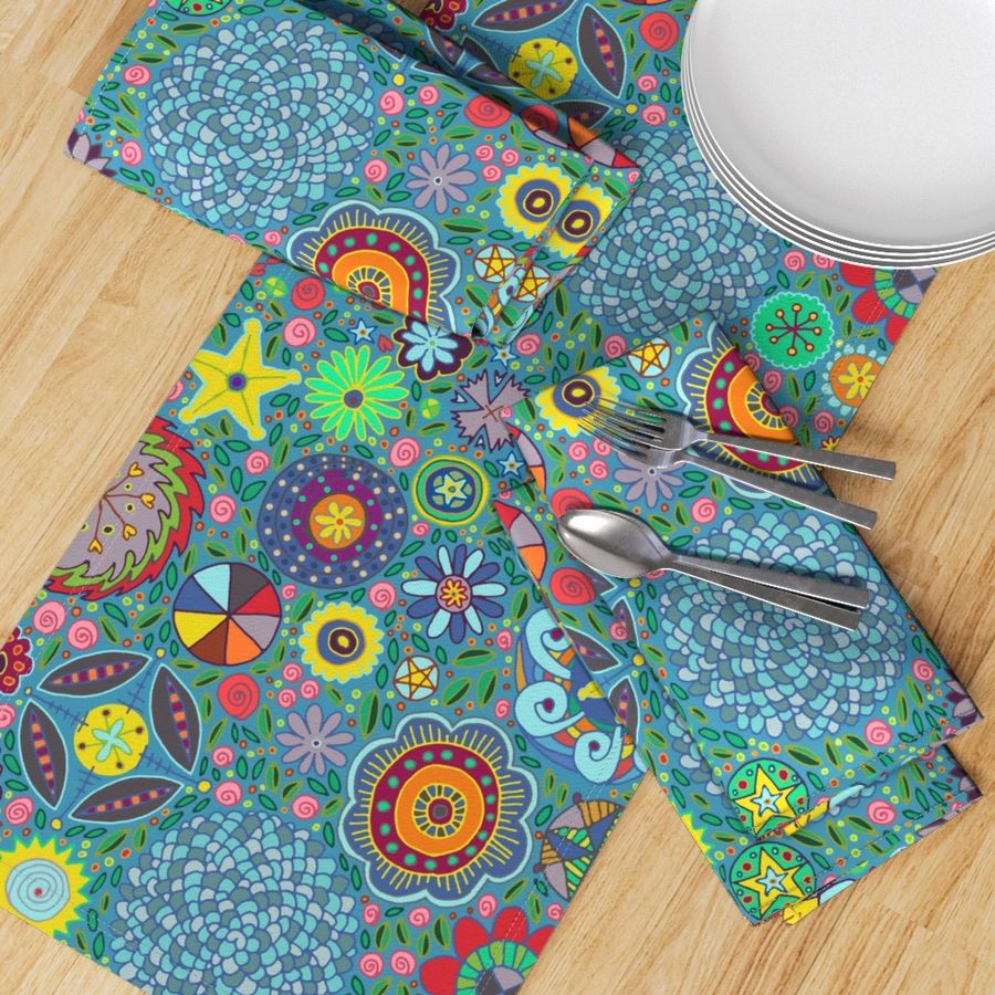 HOME_GOOD_TABLE_RUNNER