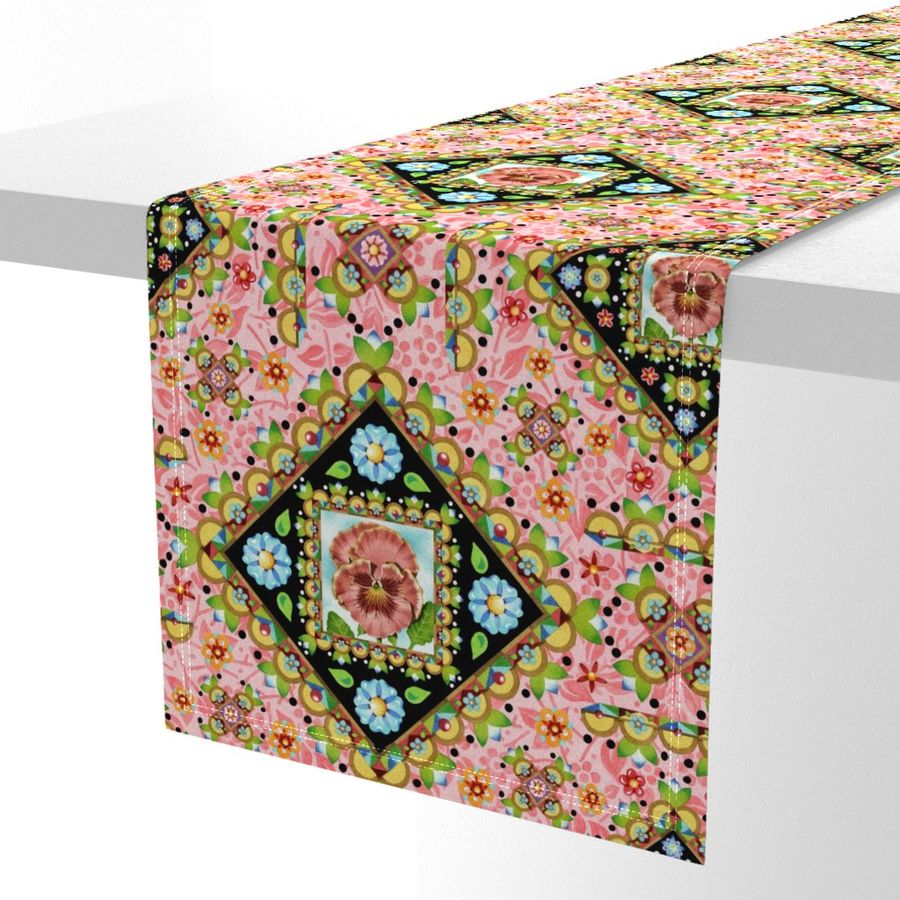 HOME_GOOD_TABLE_RUNNER