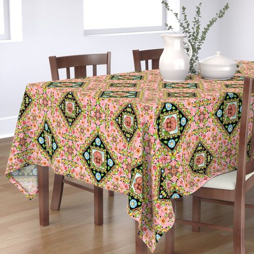 HOME_GOOD_RECTANGULAR_TABLE_CLOTH