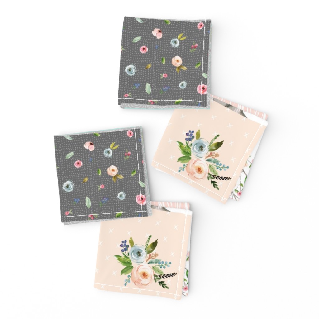 Woodland Friends Nursery Patchwork Quilt - I Woke Up This Cute Wholecloth Deer Fox Raccoon Bunny (Grey Blush) GingerLous