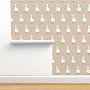 Duck Cool on white dots beige