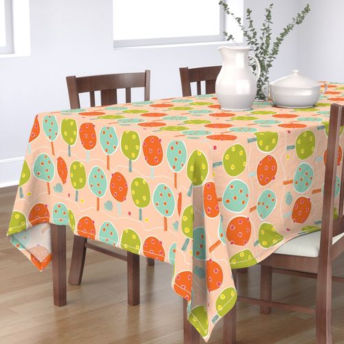 HOME_GOOD_RECTANGULAR_TABLE_CLOTH