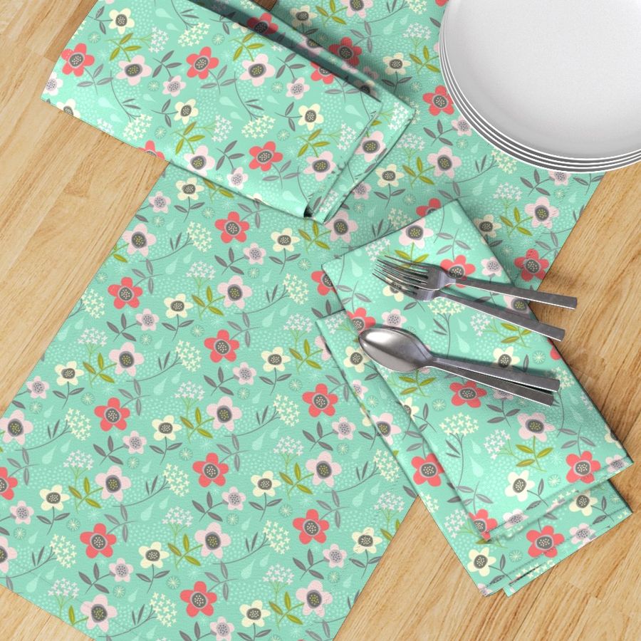 HOME_GOOD_TABLE_RUNNER