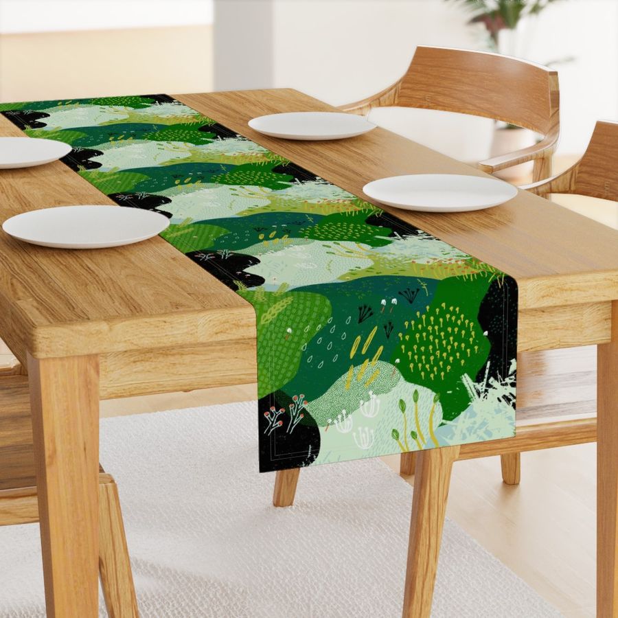 HOME_GOOD_TABLE_RUNNER