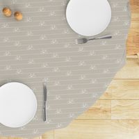 Le Tour Coordinate - White on Taupe