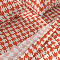 Houndstooth - Red, H White